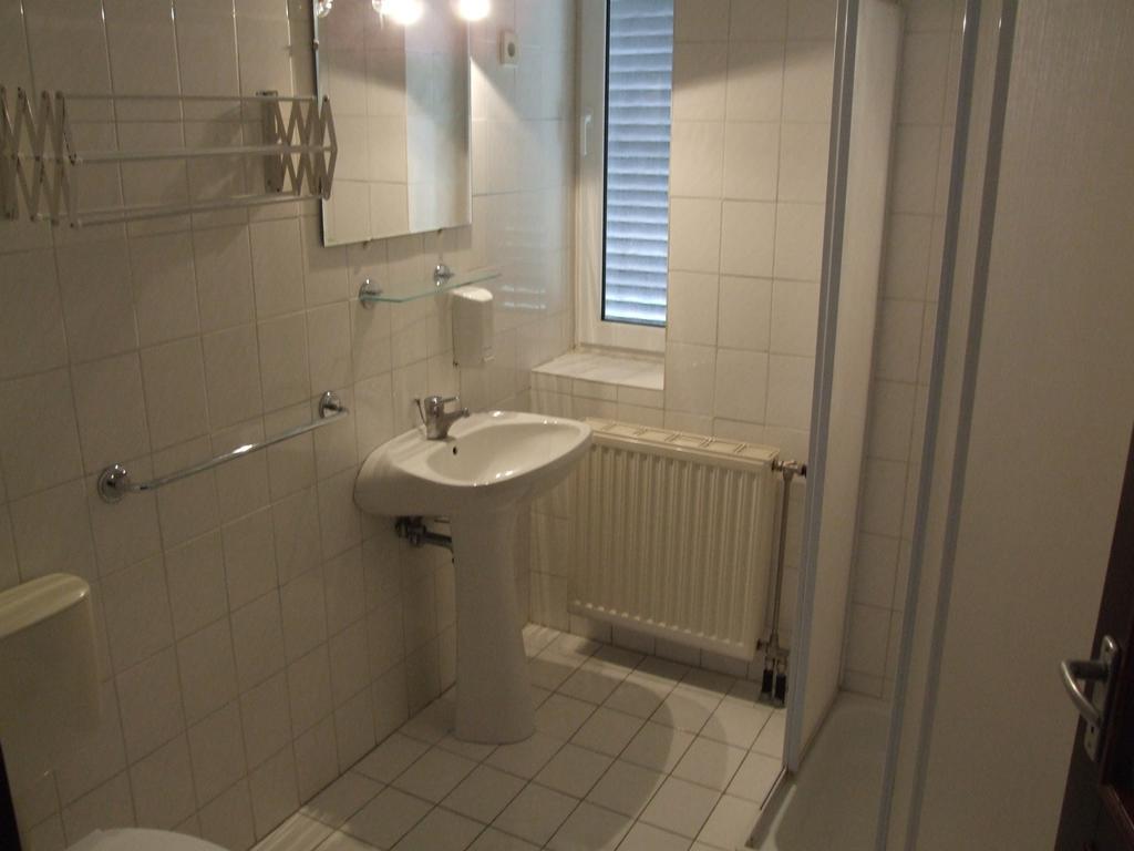 Aranyhid Hotel Balatonboglar Ruang foto